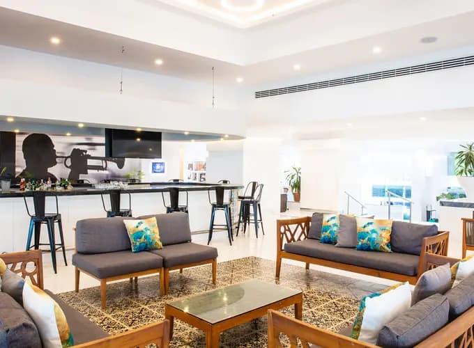 Restaurante Lobby Bar, Rewards