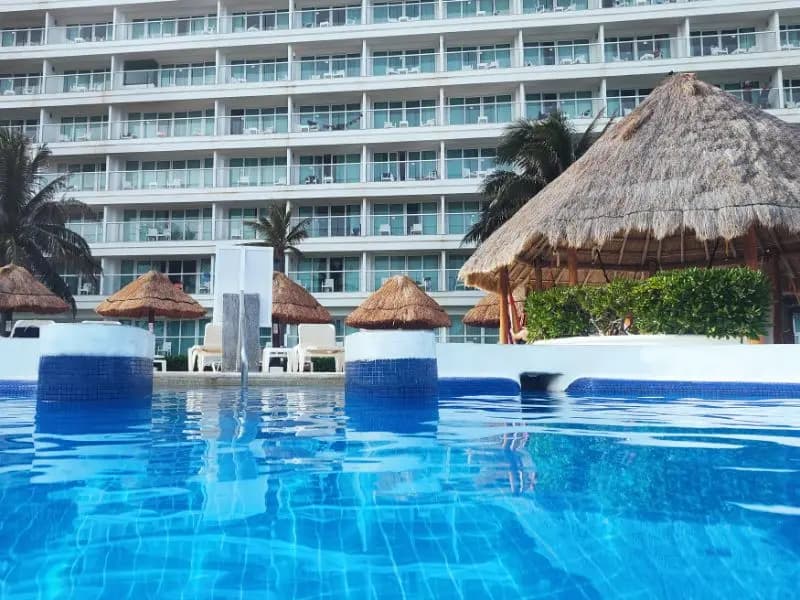 Jacuzzi solo para adultos Krystal Cancún