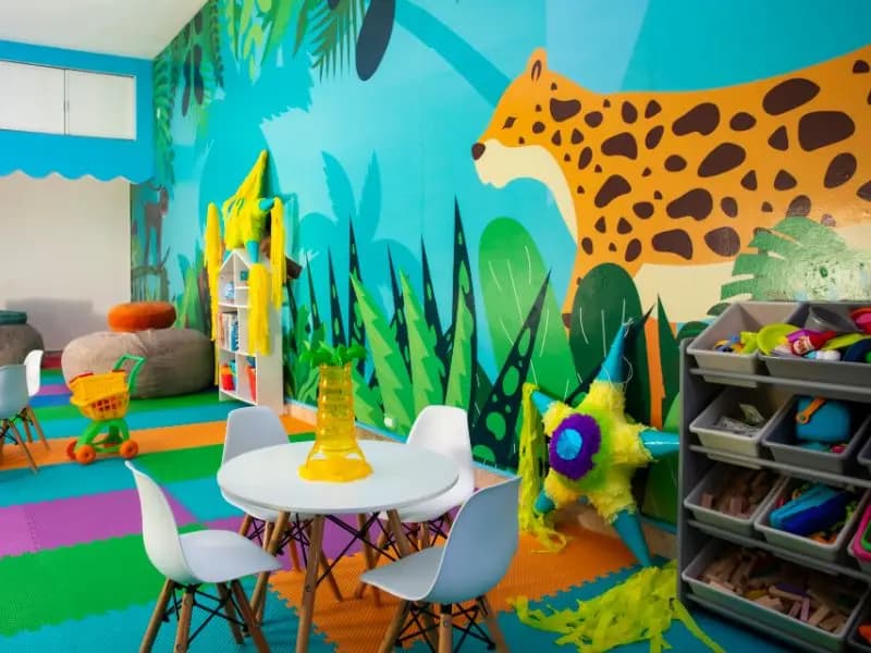 Kamp Krystal Cancún
